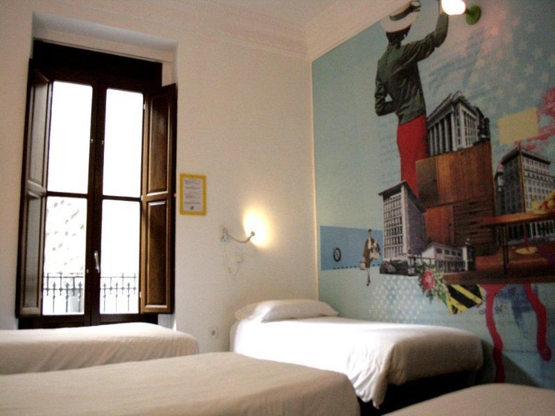 Hostel Youth By Feetup *